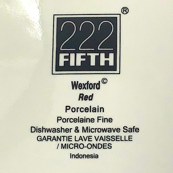 222 FIFTH WEXFORD RED DINNER PLATE 10 3/4TH INCH RED GREEN PLAID GOLD NEW - Picture 5 of 6